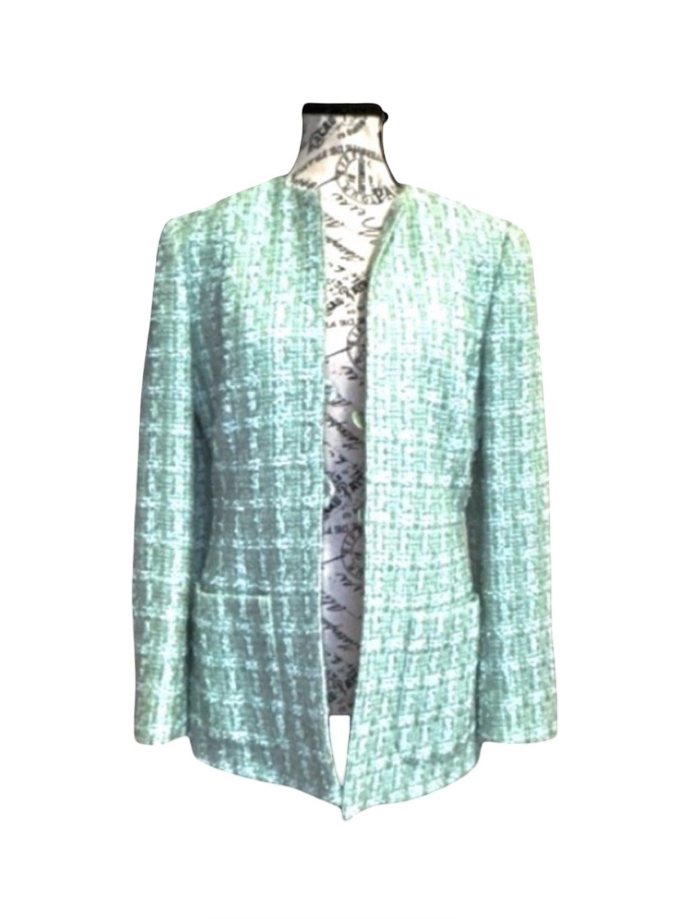 Carlisle Two-Piece Textured Suit – Mint Green Jacket & Skirt | Classic Luxury
